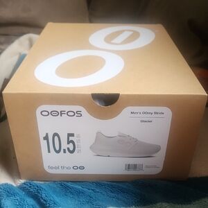 OOFOS Men's OOmy Stride Athletic Shoe - Glacier